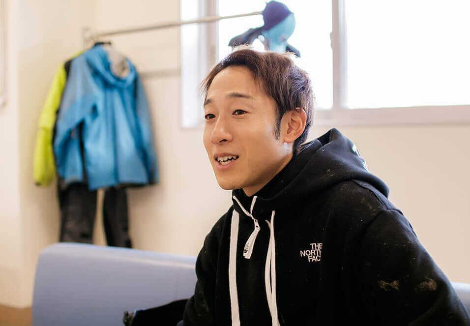 藤岡佑介氏